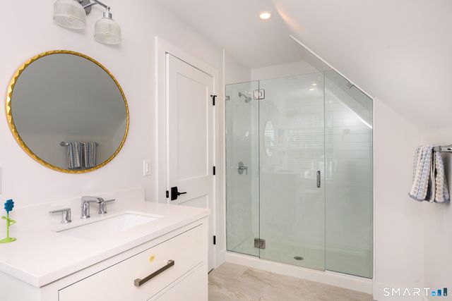 138 Boston Post Road 2, East Lyme, CT 06333