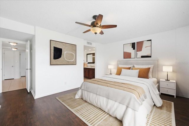 13626 GREENFIELD DRIVE 401, Tampa, FL 33618