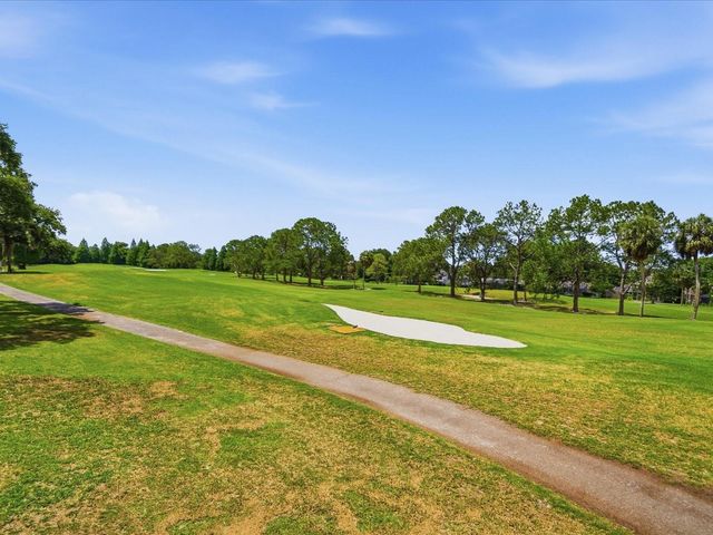 13626 GREENFIELD DRIVE 401, Tampa, FL 33618