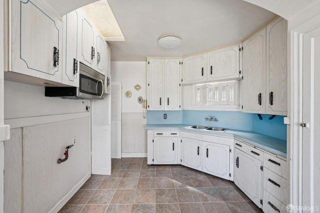 715 Lakeview Avenue, San Francisco, CA 94112