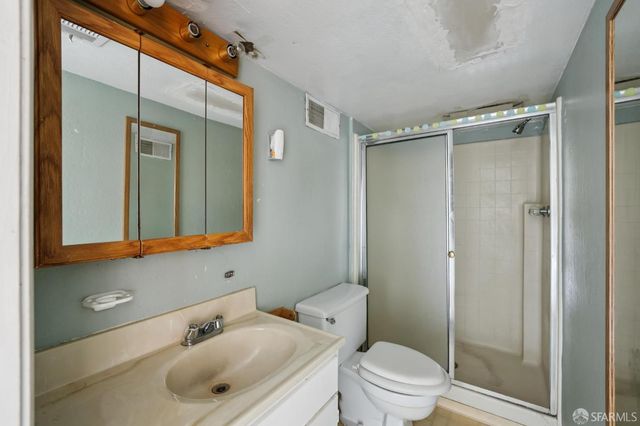 715 Lakeview Avenue, San Francisco, CA 94112