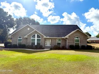 4527 Red Oak Trace, Marianna, FL 32446