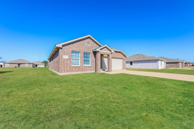 2034 Clay Street, Mabank, TX 75147