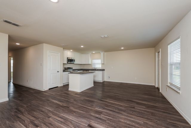 2034 Clay Street, Mabank, TX 75147