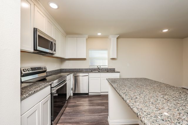 2034 Clay Street, Mabank, TX 75147