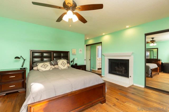 449 G, Coronado, CA 92118