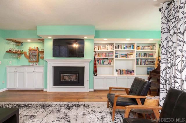 449 G, Coronado, CA 92118