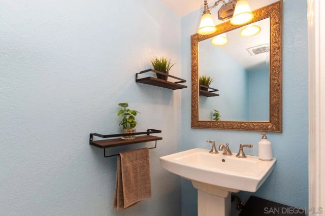 449 G, Coronado, CA 92118