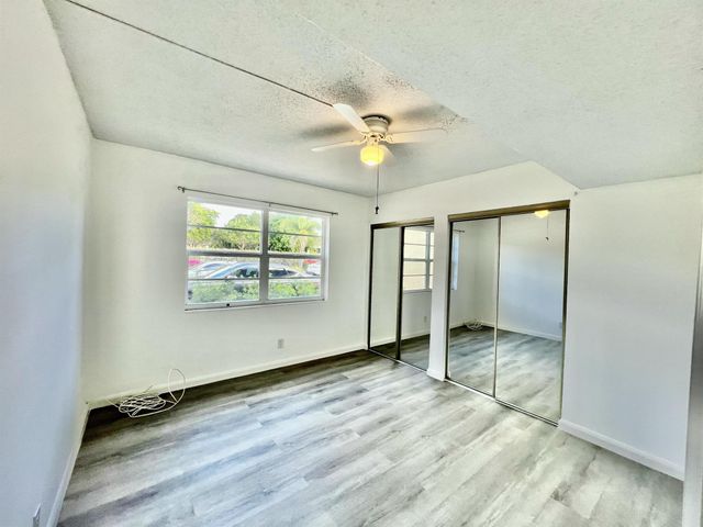 1000 Nw 13th Street 113a, Boca Raton, FL 33486