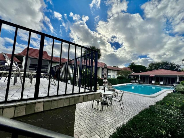 1000 Nw 13th Street 113a, Boca Raton, FL 33486