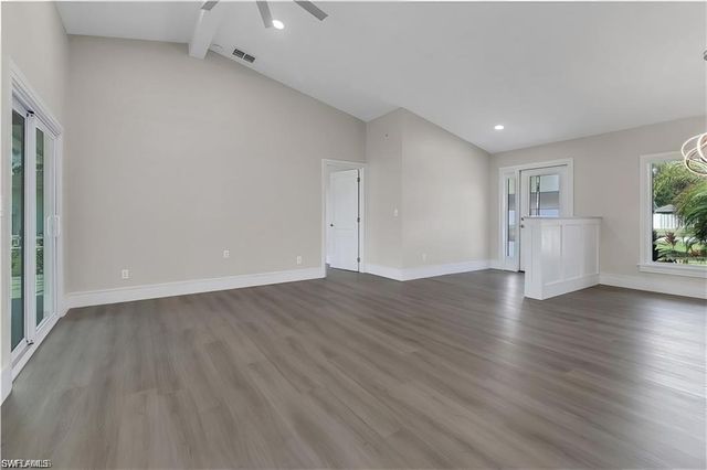 270 Madison DR, Naples, FL 34110