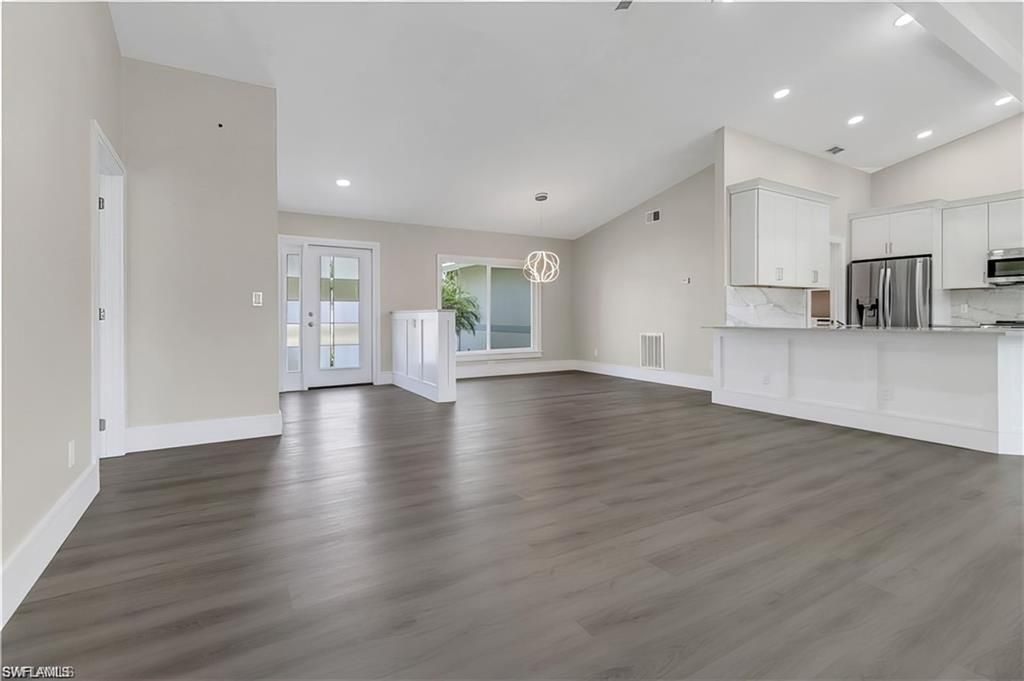 270 Madison DR, NAPLES, FL 34110 — photo 5