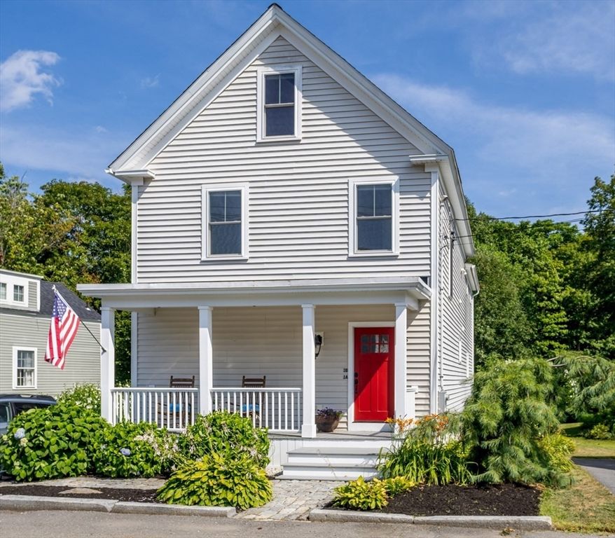 15 Court St B, Groton, MA 01450