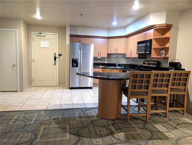 211 East Flamingo Road 720, Las Vegas, NV 89169