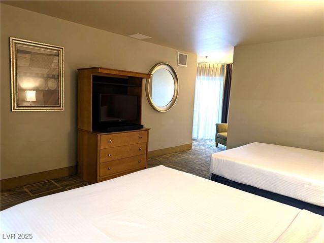 211 East Flamingo Road 720, Las Vegas, NV 89169