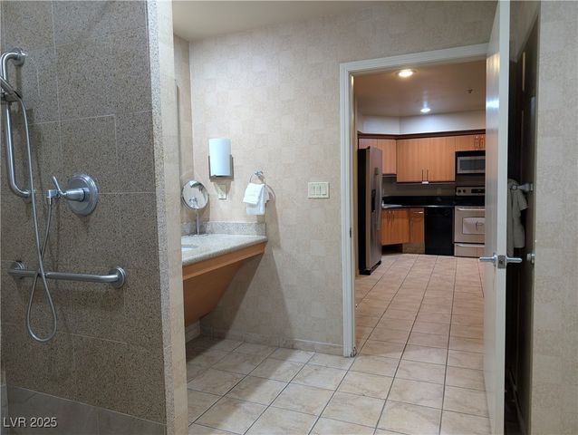 211 East Flamingo Road 720, Las Vegas, NV 89169