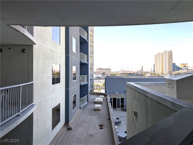 211 East Flamingo Road 720, Las Vegas, NV 89169