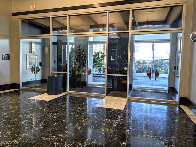 211 East Flamingo Road 720, Las Vegas, NV 89169