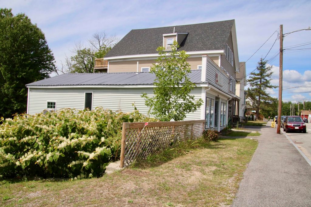 391 Main Street, Biddeford, ME 04005 — photo 4