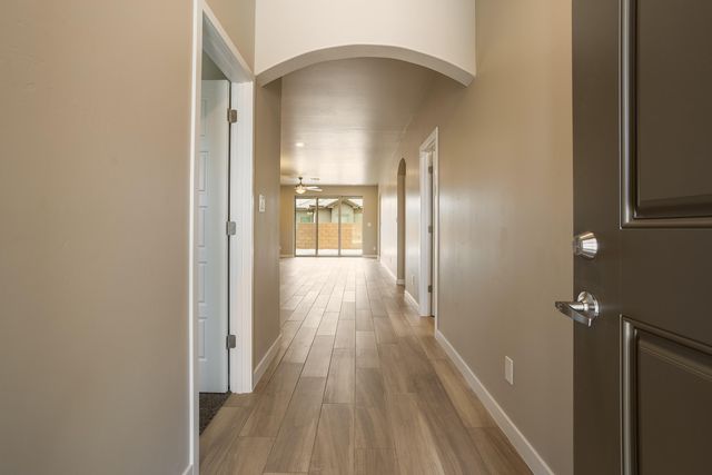 7701 Majesty Court NW, Albuquerque, NM 87107