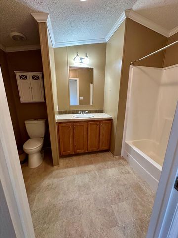325 Lytton LN, Dale, TX 78616