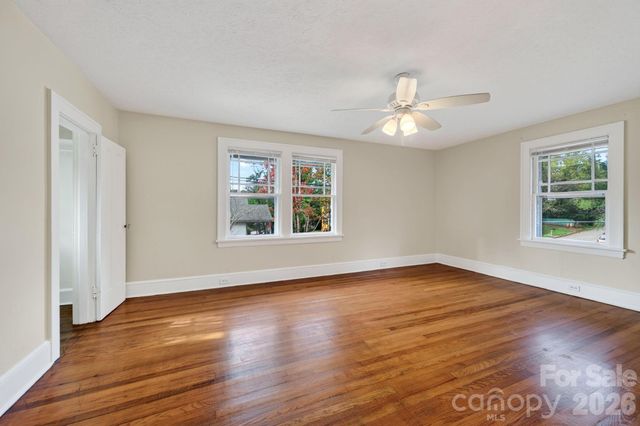 203 Pennsylvania Avenue, Asheville, NC 28806
