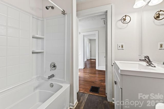 203 Pennsylvania Avenue, Asheville, NC 28806
