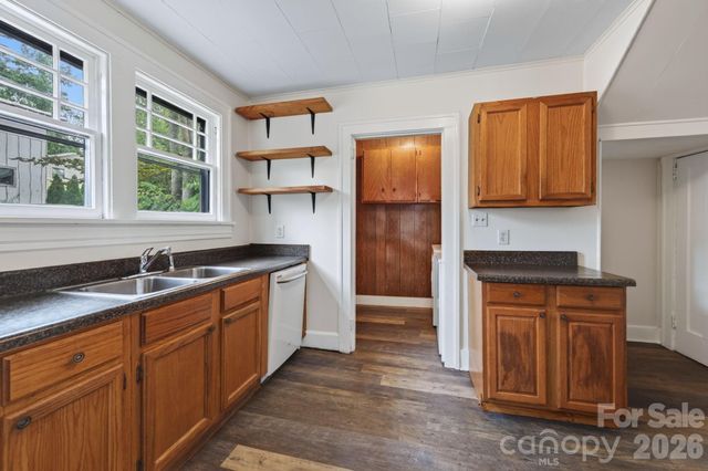 203 Pennsylvania Avenue, Asheville, NC 28806
