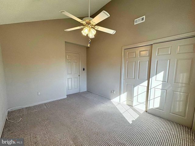 38 RUTLAND LANE I, Monroe Township, NJ 08831