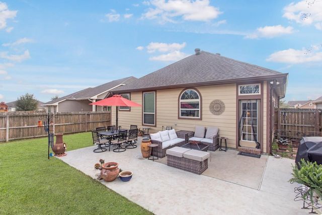 15416 Baker Meadow Loop, College Station, TX 77845
