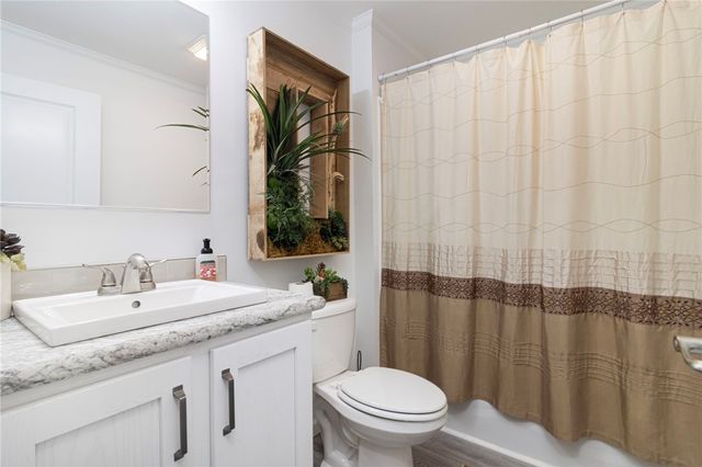 22 Valiant Drive, Coventry, RI 02816