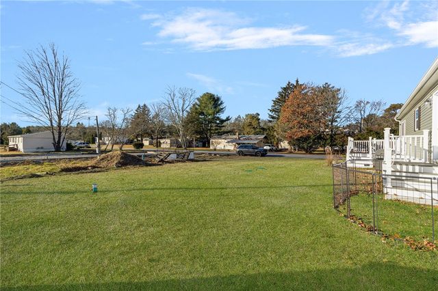 22 Valiant Drive, Coventry, RI 02816