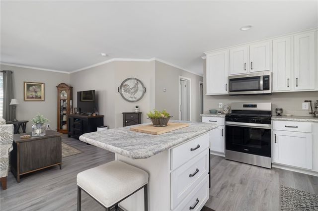 22 Valiant Drive, Coventry, RI 02816