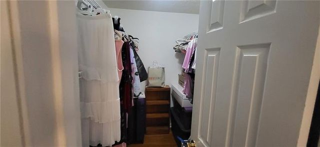 2105 N Forest NE Trail, Dunwoody, GA 30338