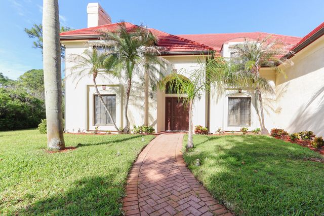 7868 Saddlebrook Drive, Port St. Lucie, Port St Lucie, FL 34986