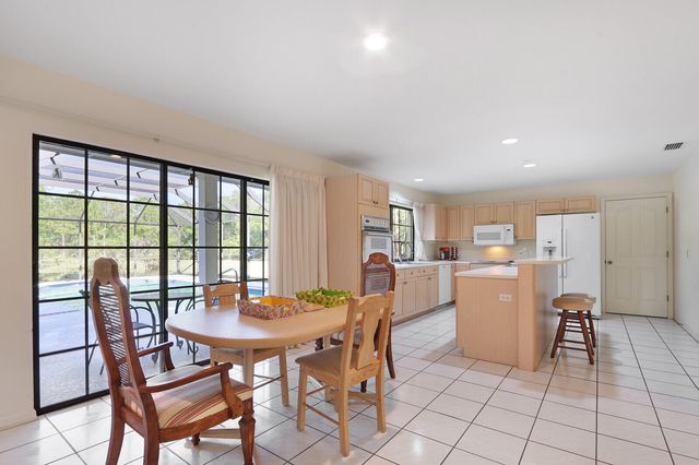 7868 Saddlebrook Drive, Port St. Lucie, Port St Lucie, FL 34986