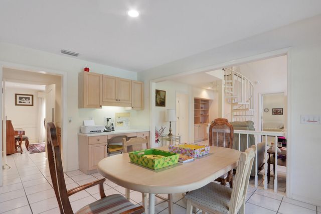 7868 Saddlebrook Drive, Port St. Lucie, Port St Lucie, FL 34986