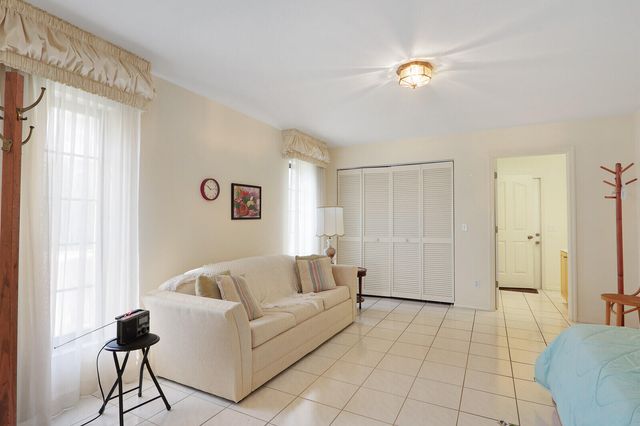 7868 Saddlebrook Drive, Port St. Lucie, Port St Lucie, FL 34986