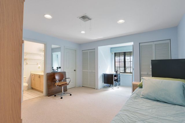 7868 Saddlebrook Drive, Port St. Lucie, Port St Lucie, FL 34986