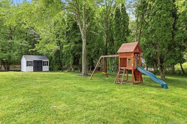 1 Craig Place, Wappingers Falls, NY 12590