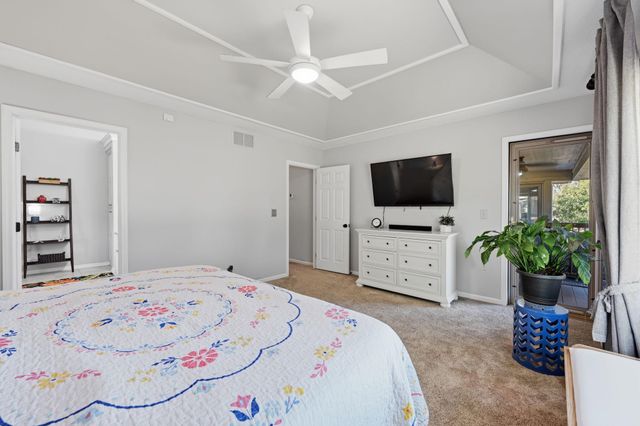 8518 E Mulberry St, Wichita, KS 67226