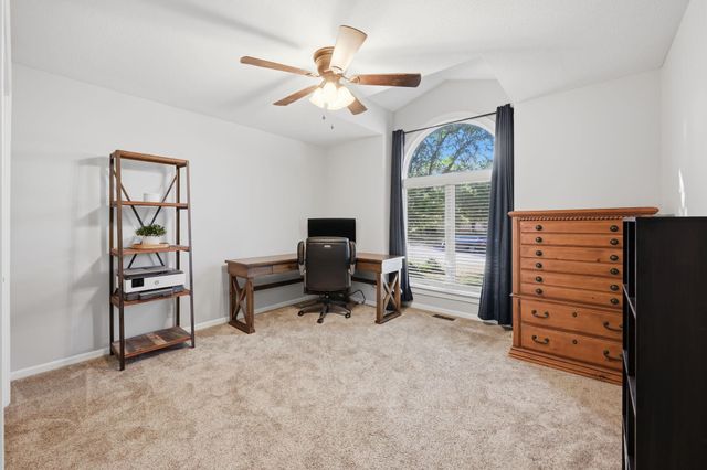 8518 E Mulberry St, Wichita, KS 67226
