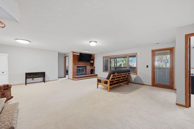 8518 E Mulberry St, Wichita, KS 67226