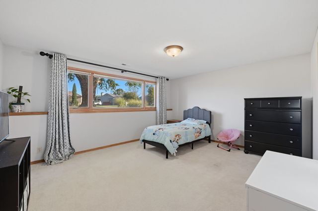 8518 E Mulberry St, Wichita, KS 67226