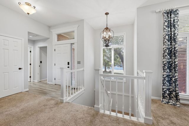 8518 E Mulberry St, Wichita, KS 67226