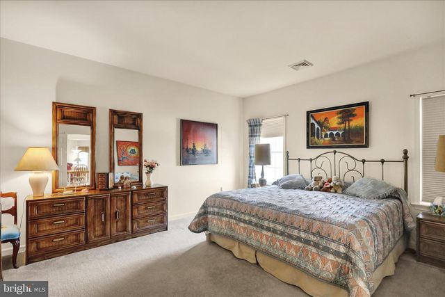 195 SWEET BIRCH LN, Womelsdorf, PA 19567