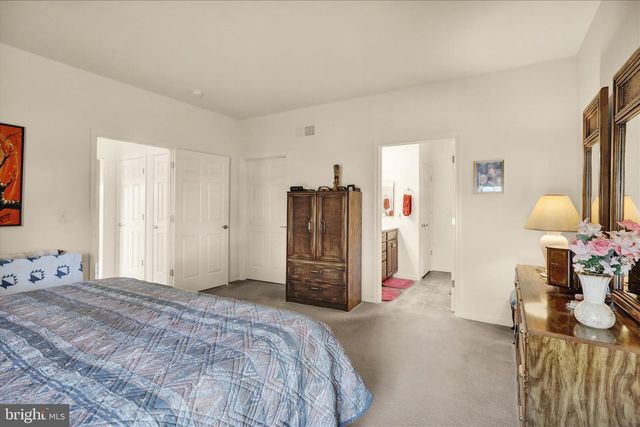 195 SWEET BIRCH LN, Womelsdorf, PA 19567