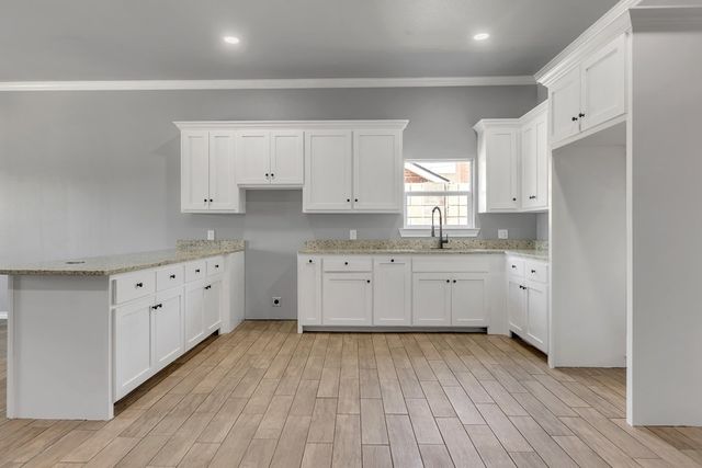 1407 E Nobles Ave, Midland, TX 79701