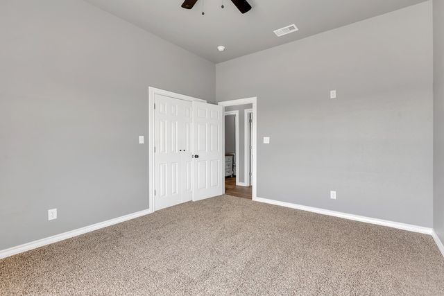 1407 E Nobles Ave, Midland, TX 79701