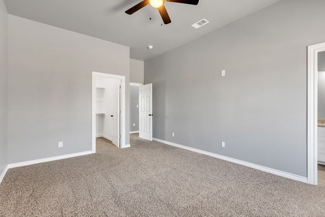 1407 E Nobles Ave, Midland, TX 79701